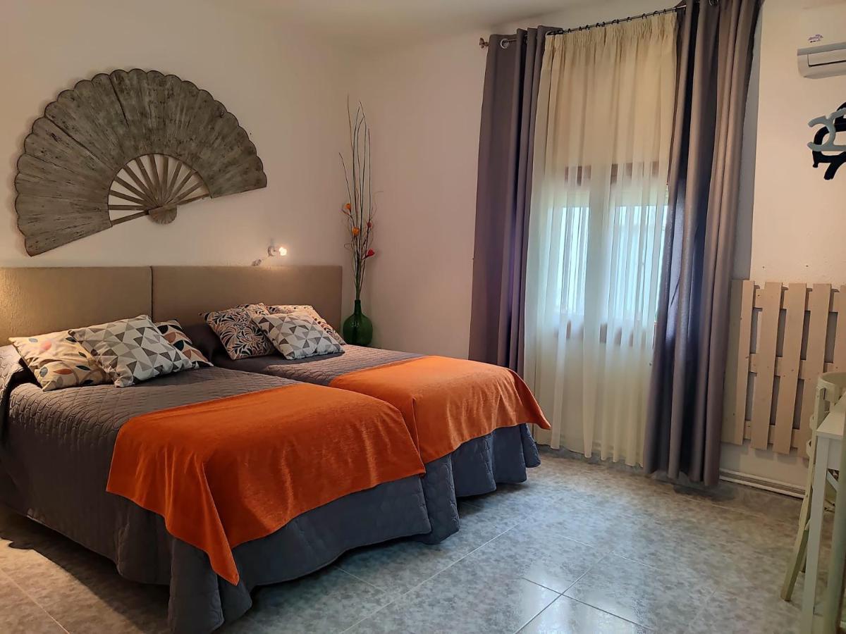 Acogedor Alojamiento Membrilla Esterno foto