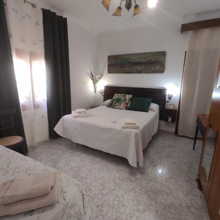 Acogedor Alojamiento Membrilla Esterno foto